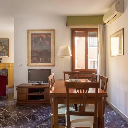 Ca Degli Avvocati Apartment *